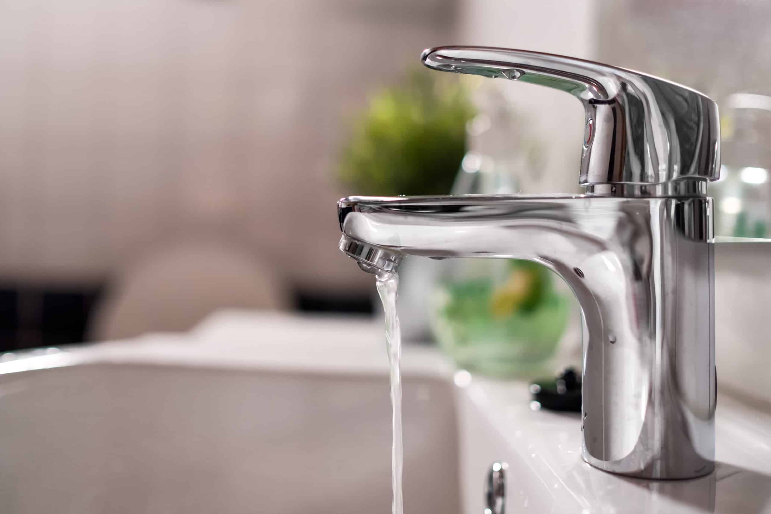 how to fix slow running water from bathtub faucet