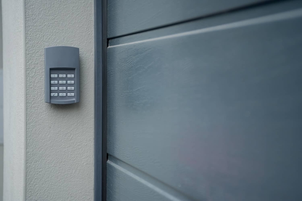 Garage door keypad lock